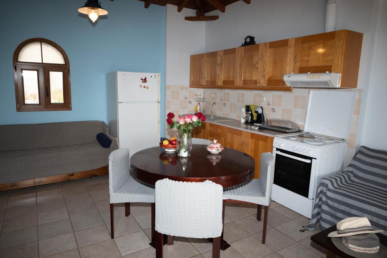 Sophia Limeni Apartments And Studios Buitenkant foto